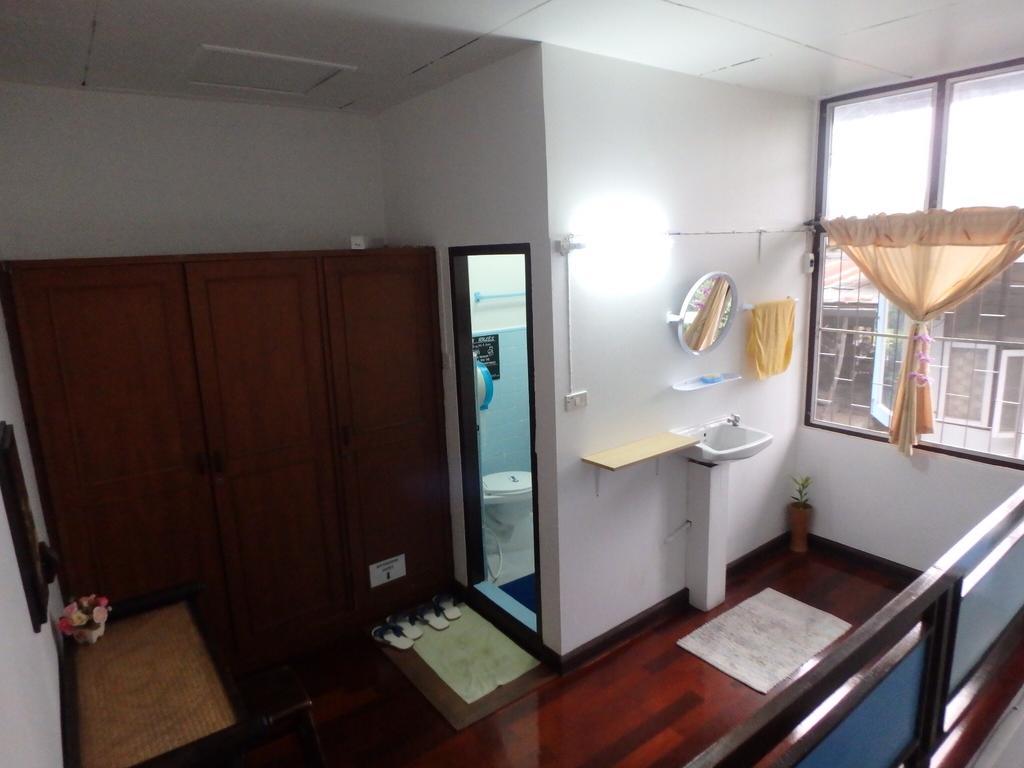 The Blue14 House Chiang Mai 아파트 외부 사진